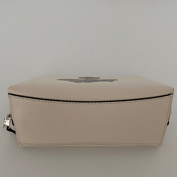 Coach x Disney Dumbo Cosmetic Case - Picture 5 of 8